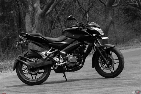 Pulsar Ns 200 Speed - Bajaj Pulsar 200NS - Wikipedia - • when stopping, always apply both brakes ...