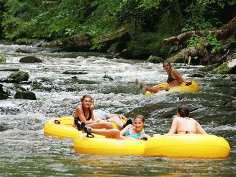 Go Mountain Tubing on a Natural Lazy River in North Carolina – Trips To Discover