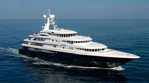 Freedom yacht charter | Princess Charter