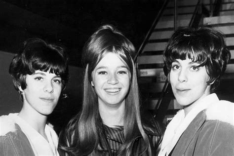 Mary Weiss death: Shangri-Las singer dies aged 75 | The Independent