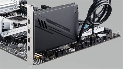 Asus ThunderboltEX 4: Thunderbolt-4-Karte nutzt PCIe-3.0-x4 für 8K ...