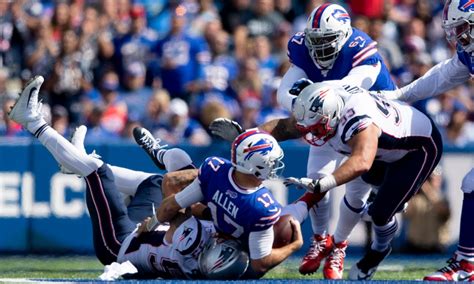 Bills’ Josh Allen leaves game vs. Patriots with head injury (video)