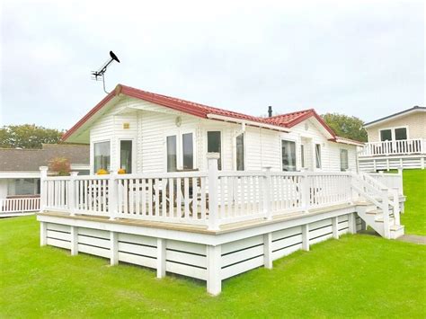 Cheap Lodge Holiday Home, Isle of Wight , Bembridge, Includes decking | in Bembridge, Isle of ...