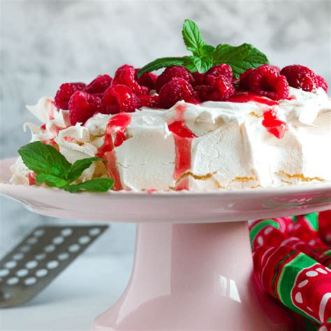 Air Fryer Raspberry Pavlova - Fork To Spoon