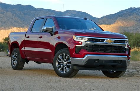 New 2025 Chevrolet Silverado Specs - Rois Vinnie