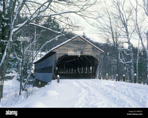 New hampshire covered bridge winter hi-res stock photography and images ...