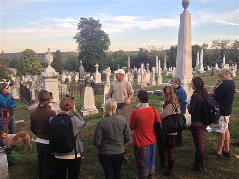 Congressional Cemetery Tour | Washington Conservation Guild