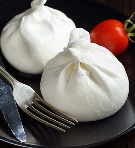 BURRATA BUFFALO CHEESE 150GR — Albatross Market Λαύριο