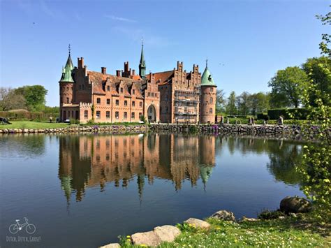 Egeskov Castle in Denmark | Dutch Dutch Goose