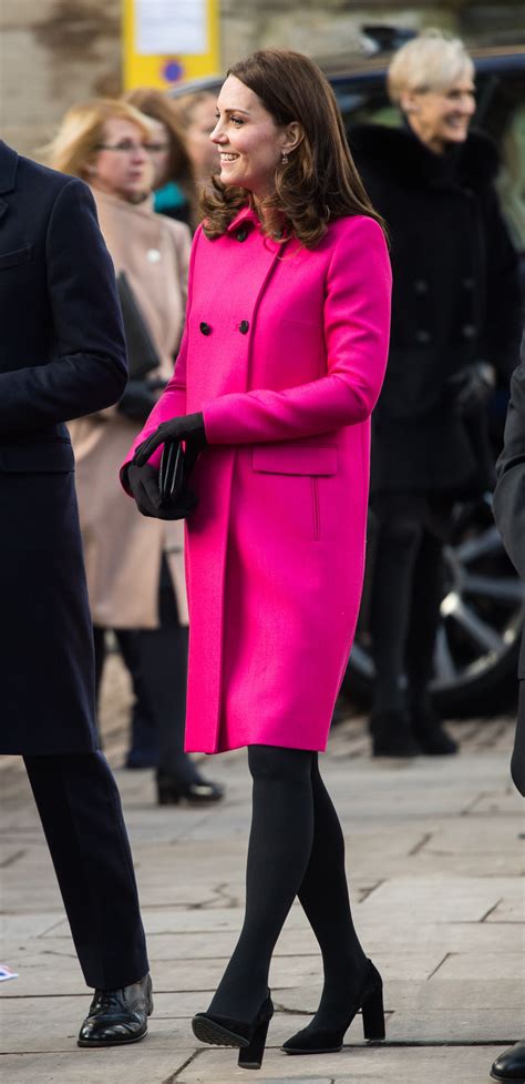 Kate Middleton’s Royally Chic Maternity Style Starts With This Statement Coat | Vogue