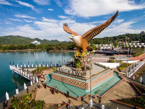 Langkawi Wonderful Island in Malaysia - Gets Ready