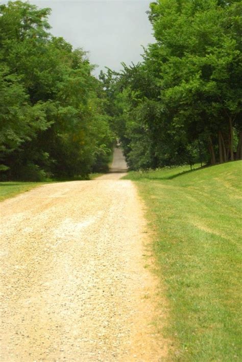 Take These 15 Country Roads in Missouri For An Unforgettable Scenic Drive | Country roads ...