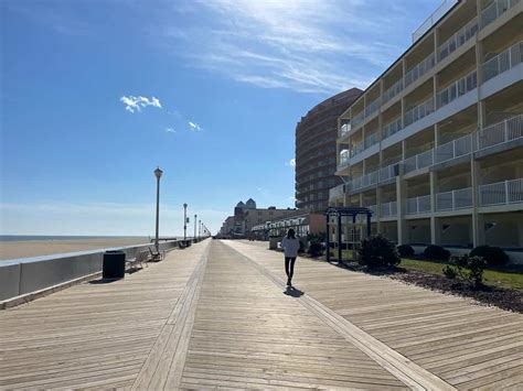 6 Reason to Visit the Ocean City Boardwalk in the Winter - OceanCity.com