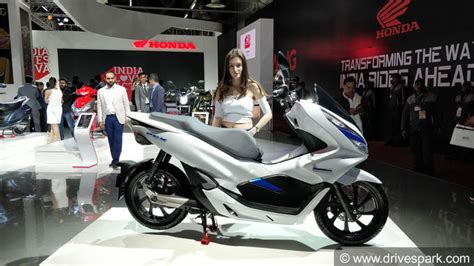 Honda PCX Electric Concept Images [HD]: Photo Gallery of Honda PCX Electric Concept - DriveSpark