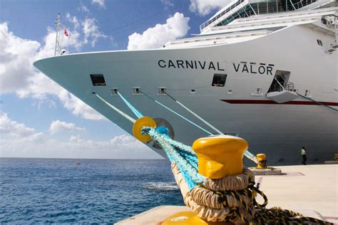 Carnival Cruise Ship | cjuneau | Flickr