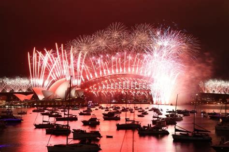 Sydney New Year’s Eve fireworks to go ahead, despite virus surge