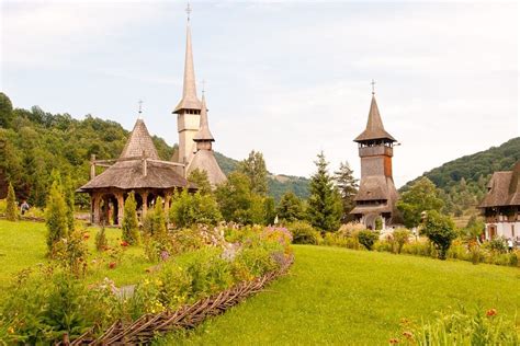 Wooden Churches of Maramures - CUZZ BLUE