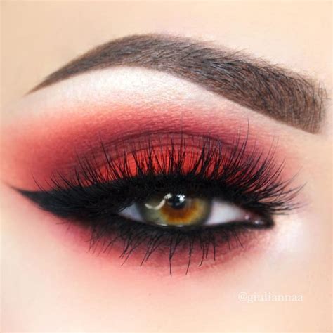 Halloween Eye MakeUp to Try Out This Year