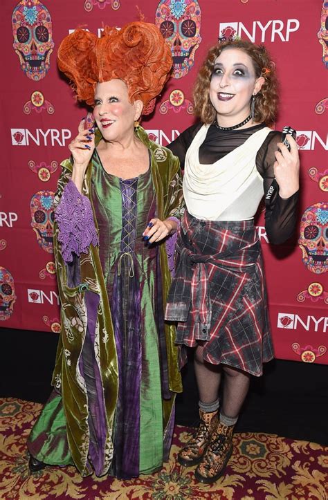 Bette Midler Hocus Pocus Halloween Costume 2016 | POPSUGAR Celebrity Photo 5