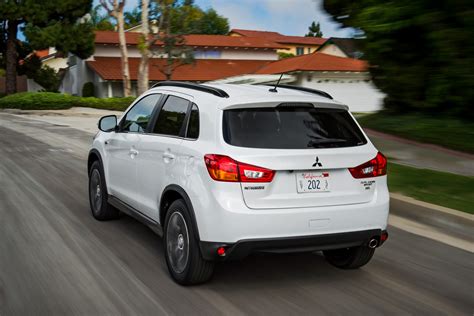 Mitsubishi Outlander Sport 2016 - International Price & Overview