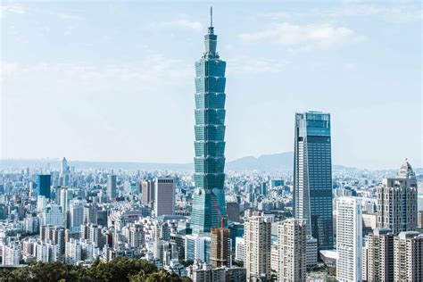 Getting to Know the Taiwan Economy: Key Facts and Challenges