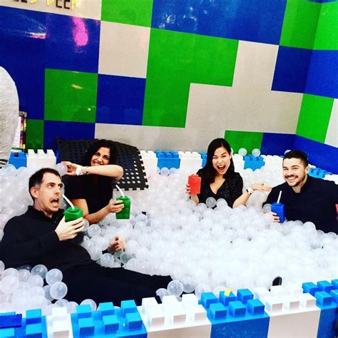 The Brick Bar: A Pop-Up Bar Made With One Million Lego Bricks