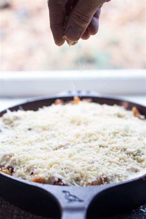 Pastitsio (Greek Pasta Bake) | Feasting At Home