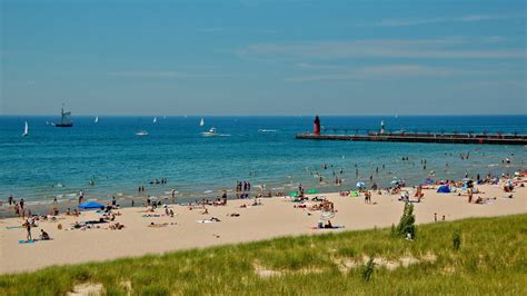 Partying college students prompt Michigan beach shutdown