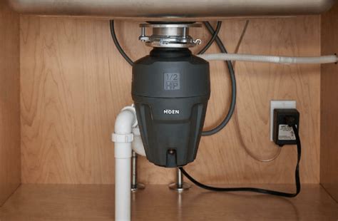 7 Moen Garbage Disposal Reviews in 2022 - Recommended by Experts