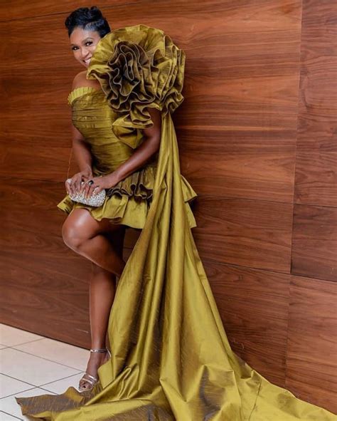 13 Most Stylish Nigerian Female Singers Ranked (Photos).