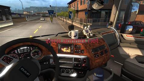 تحميل لعبة شاحنات نقل البضائع Euro Truck Simulator 2 بحجم صغير مجانا للكمبيوتر برابط مباشر - اّن مكس