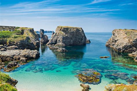 Beach weather in Belle Ile en Mer, Brittany, France in April