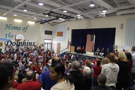 Sanders Corner Elementary School Students Honor Veterans | Ashburn, VA Patch