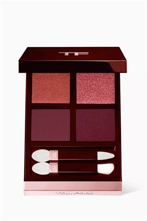 Cherry Girl Makeup Is In – Here's How To Get The Juicy Look