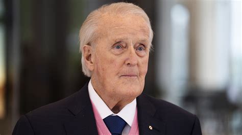 Brian Mulroney et sa femme donnent 1,5 million $ pour trois ...