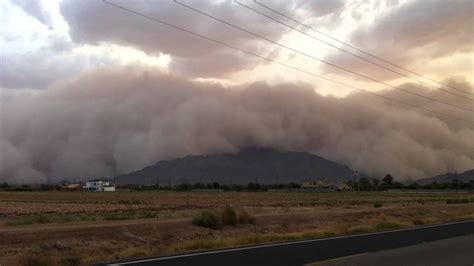 HUGE PHOENIX ARIZONA DUST STORM JULY 5 2011 HABOOB - YouTube