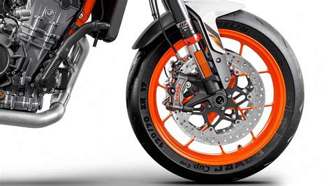 2020 KTM 890 Duke R