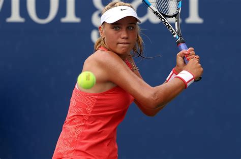 Neuheit ein Gläubiger Geschätzt sofia kenin tennis racket Chor Sozial ...