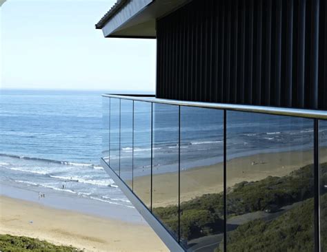 Glass Railing for Decks | eGlass Railing Systems