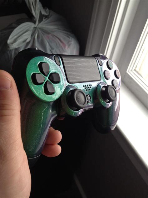 Modded My PS4 Controller With Custom Chameleon Color Changing Paint [X ...