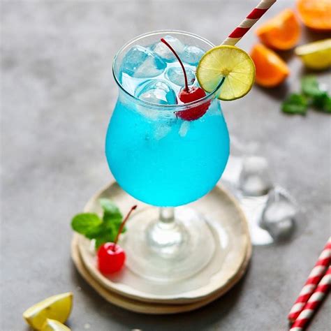 Blue Lagoon Mocktail - Aromatic Essence