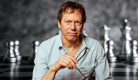 8 Most Engaging Robert Greene Books (Ranked) For 2024