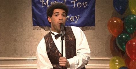 5 Times Drake Proved He Should Have His Own Comedy Show | Complex