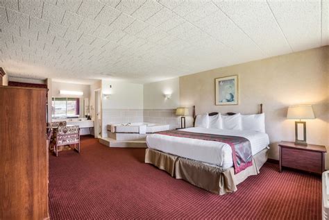 Hazleton, PA Hotel | Red Carpet Inn | stayhihotels.com