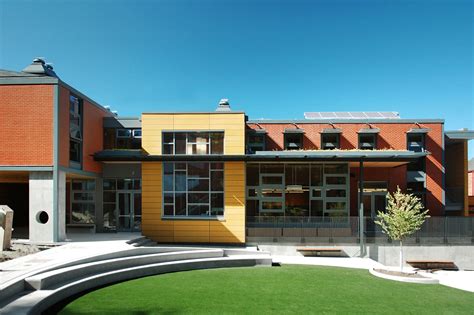 Seattle DJC.com local business news and data - Construction - New hall helps create a campus for ...