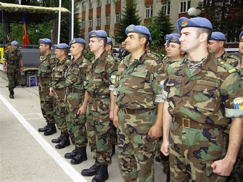 File:Soldiers of Moldovan army.jpg - Wikipedia