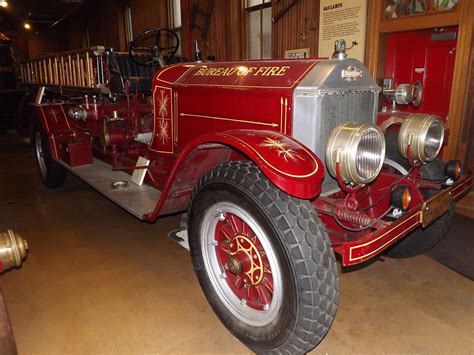 Vintage Fire Engine, Fireman's Hall Museum, Philadelphia, Pennsylvania ...