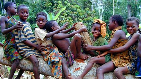 BAKA (PYGMY) PEOPLE: THE RENOWNED PYGMY PEOPLE OF CAMEROON, GABON AND EAST AFRICA KNOWN FOR ...