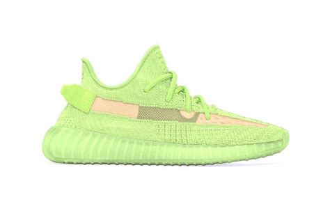 YEEZY BOOST 350 V2 "Glow-in-the-Dark" Release | Drops | Hypebeast