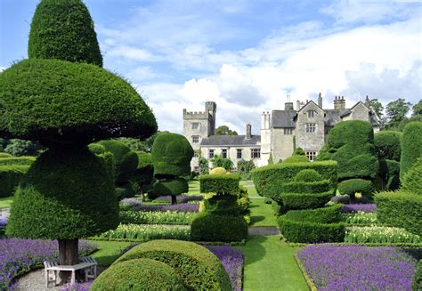 9 Biggest & Best Gardens In England To Visit | Day Out in England